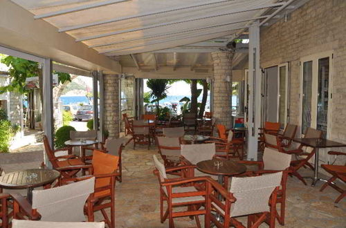 Foto 30 - Rouda Bay Beach Hotel