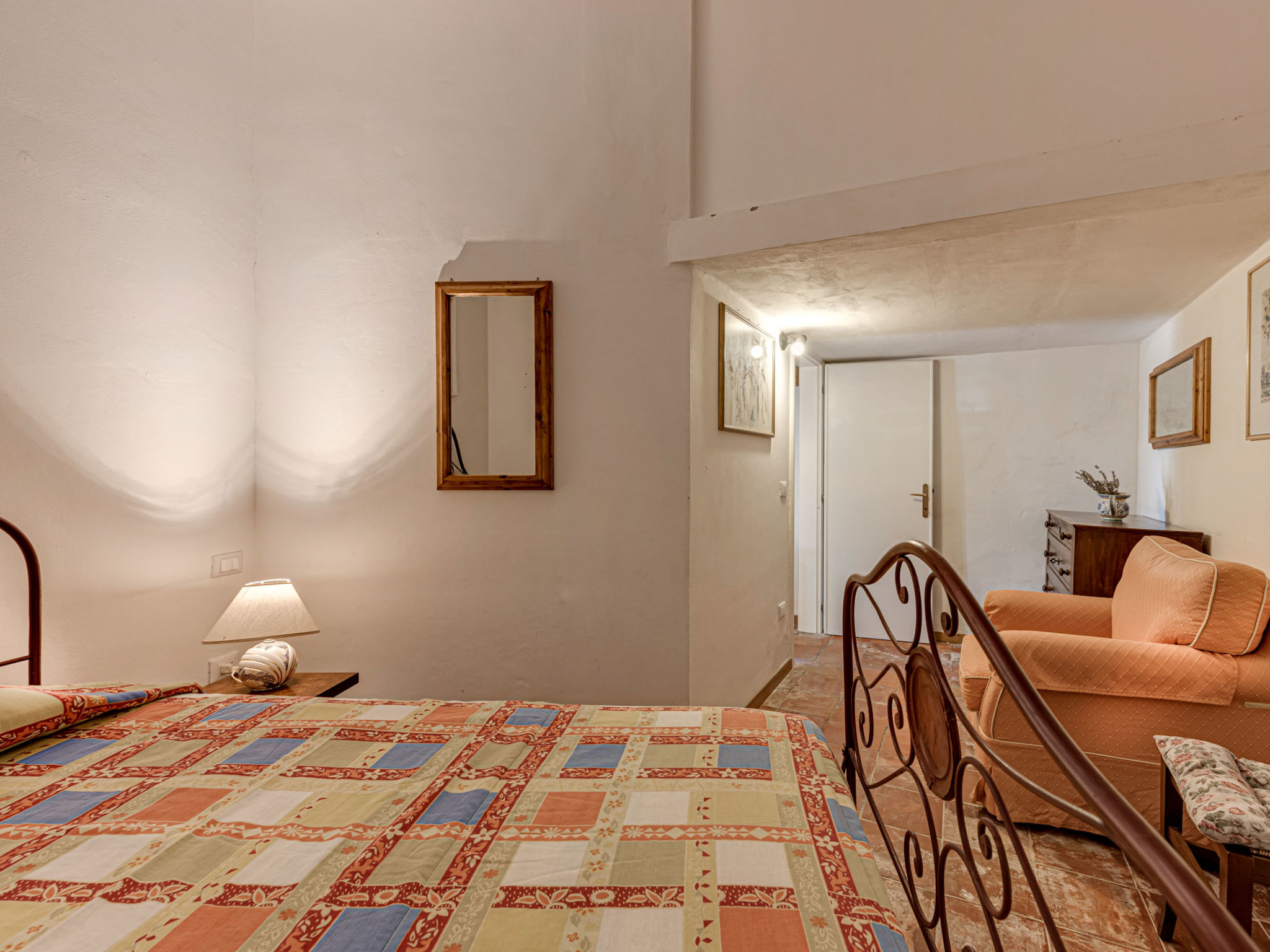Photo 18 - 1 bedroom Apartment in San Gimignano with swimming pool and garden