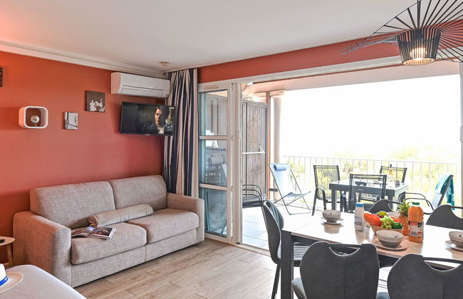 Apartamento de 2 quartos em Saint-Raphaël com piscina e jardim - Foto 10