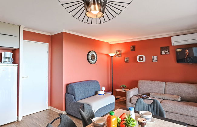 Apartamento de 2 quartos em Saint-Raphaël com piscina e jardim - Foto 11