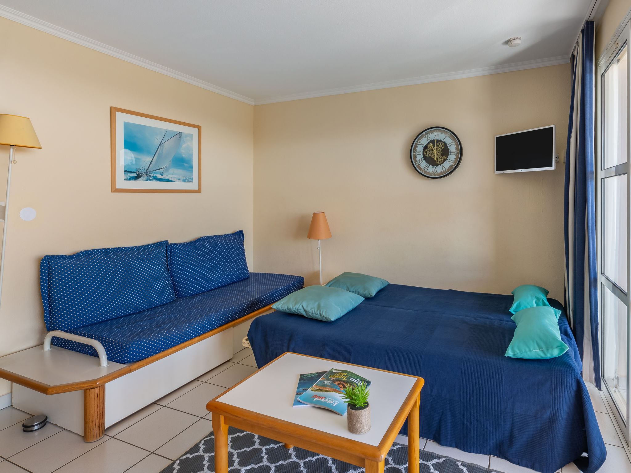 Foto 8 - Apartamento de 2 habitaciones en Saint-Raphaël con piscina y vistas al mar