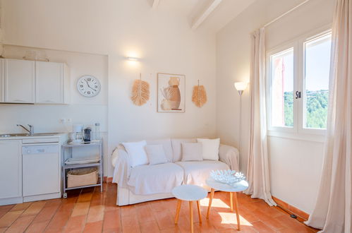 Foto 3 - Apartamento de 2 quartos em Roquebrune-sur-Argens com piscina e terraço