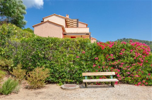 Photo 18 - 2 bedroom Apartment in Roquebrune-sur-Argens with swimming pool and sea view