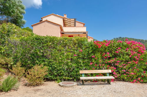 Foto 18 - Apartamento de 2 quartos em Roquebrune-sur-Argens com piscina e vistas do mar