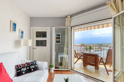 Foto 2 - Apartamento de 1 quarto em Roses com terraço e vistas do mar