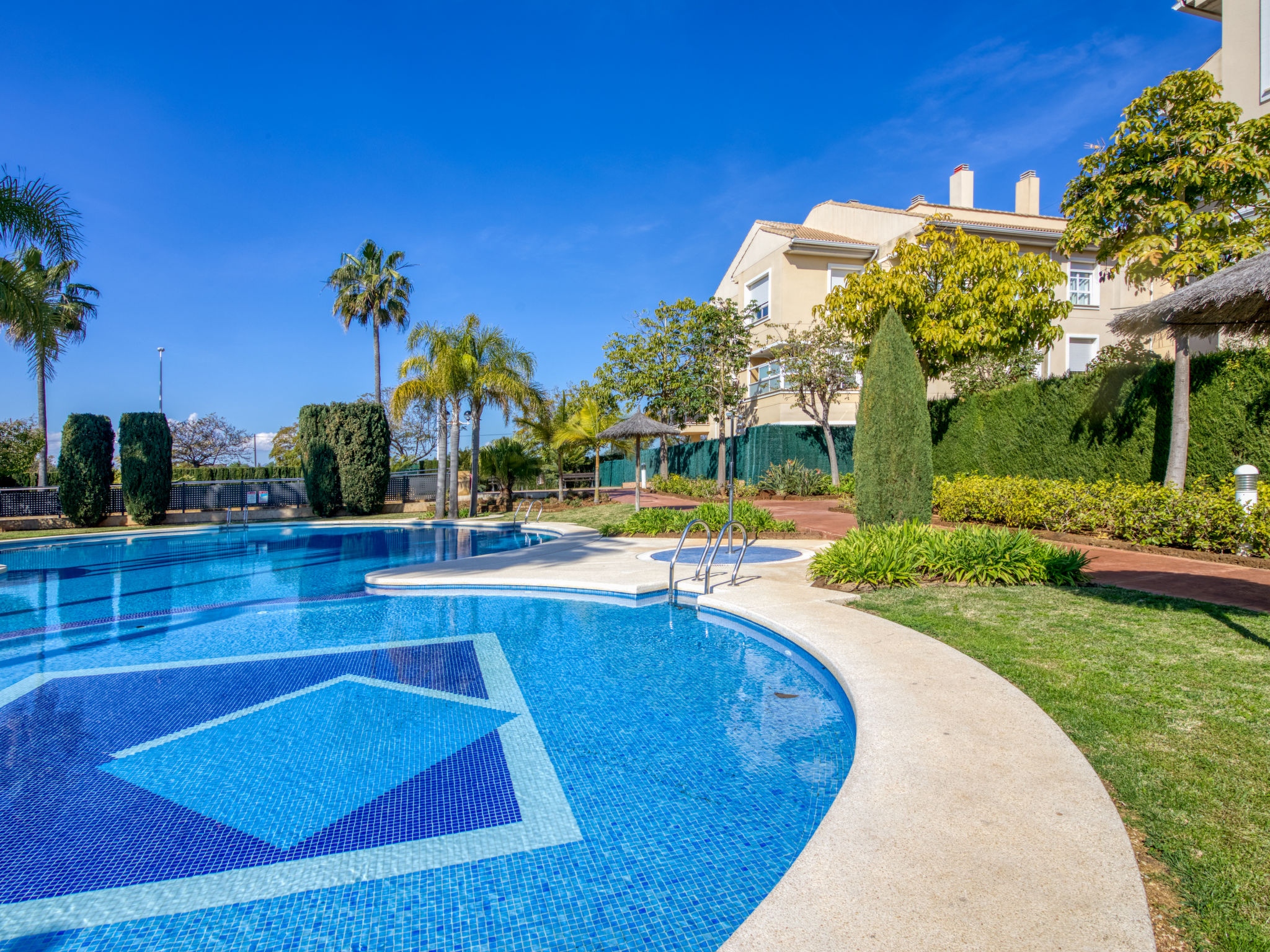 Photo 20 - Appartement de 2 chambres à Jávea avec piscine et vues à la mer