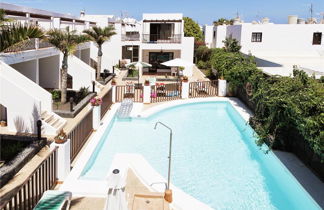 Photo 2 - Las Lilas Apartments