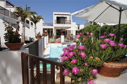 Photo 3 - Las Lilas Apartments