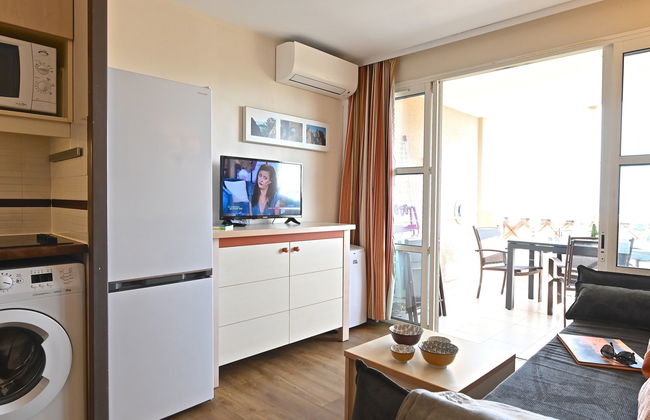 Appartamento con 1 camera da letto a Saint-Raphaël con piscina e giardino - Foto 15