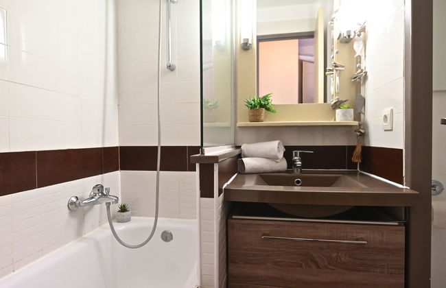 Appartamento con 1 camera da letto a Saint-Raphaël con piscina e giardino - Foto 17