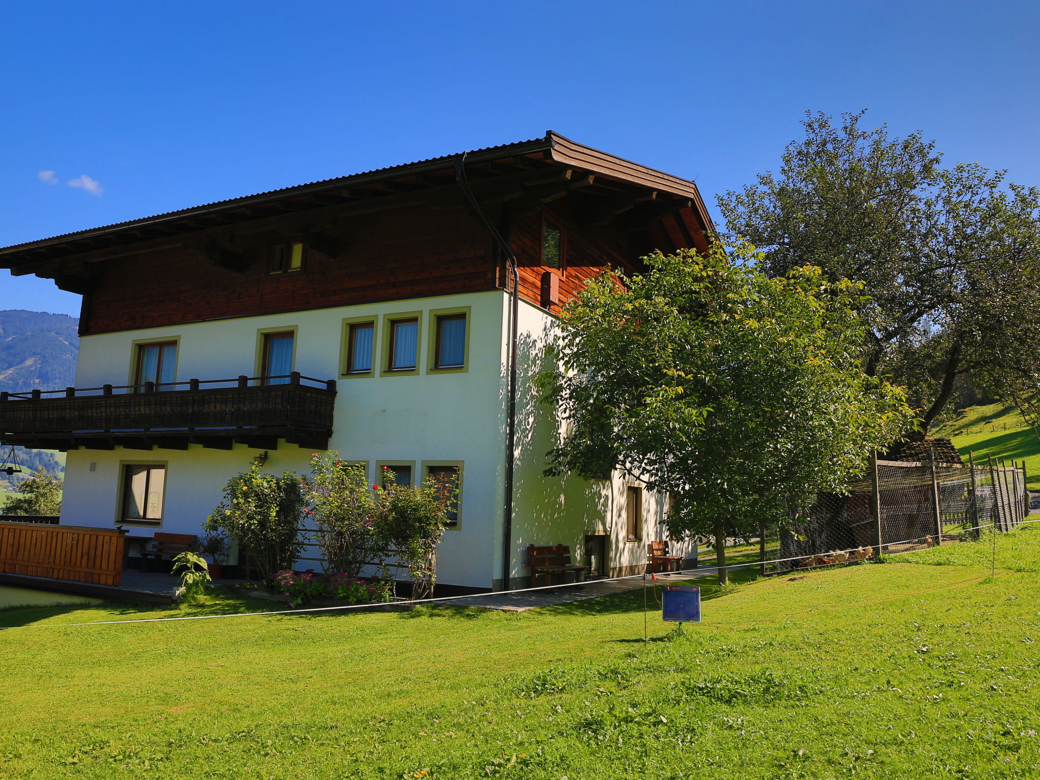 Foto 1 - Apartamento de 2 habitaciones en Uttendorf con terraza y vistas a la montaña