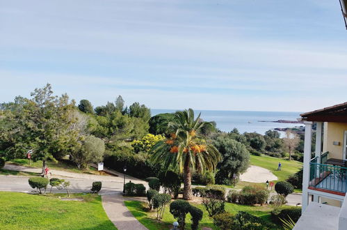 Foto 41 - Apartment mit 2 Schlafzimmern in Saint-Raphaël mit schwimmbad und blick aufs meer