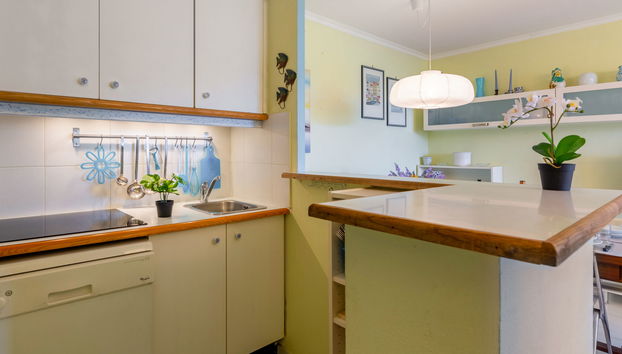 Apartment mit 2 Schlafzimmern in Saint-Raphaël mit schwimmbad und garten - Foto 4