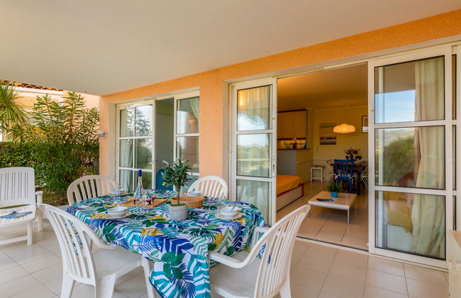 Appartement de 2 chambres à Saint-Raphaël avec piscine et jardin - Photo 15