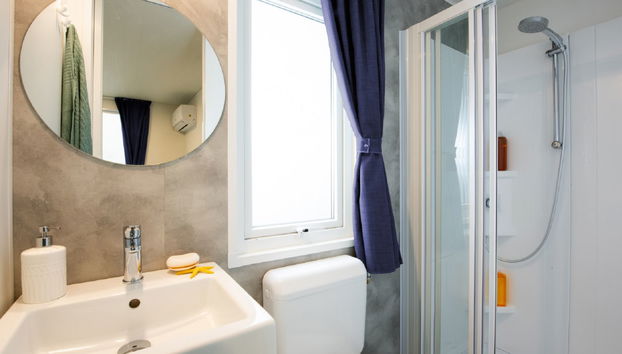 Casa de 4 quartos em Peschiera del Garda com piscina e jardim - Foto 4