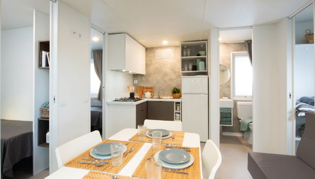Casa de 4 quartos em Peschiera del Garda com piscina e jardim - Foto 2