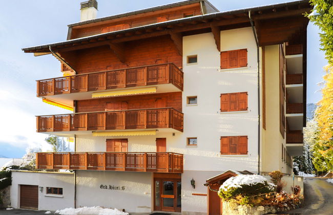 Apartamento de 2 quartos em Ollon com piscina e sauna - Foto 1