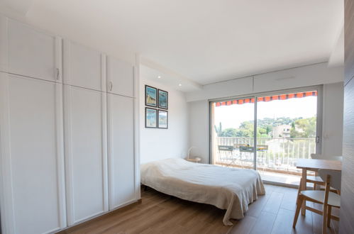Foto 12 - Apartamento en Cavalaire-sur-Mer con vistas al mar
