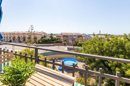 Photo 15 - Appartement de 2 chambres à Torredembarra avec piscine et jardin