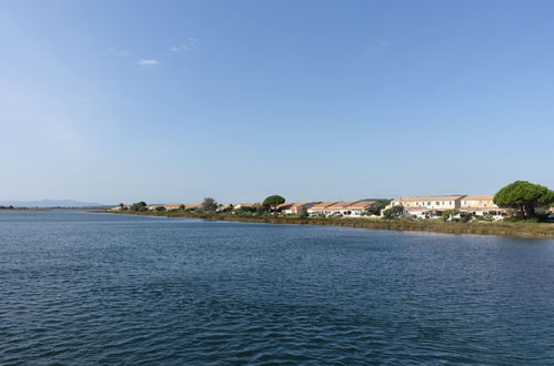 Photo 19 - Maison de 1 chambre à Gruissan avec terrasse et vues à la mer