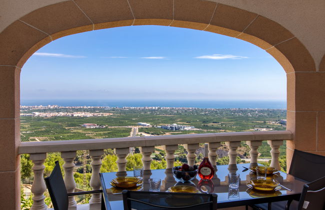 Casa de 4 quartos em La Font d'en Carròs com piscina privada e terraço - Foto 2