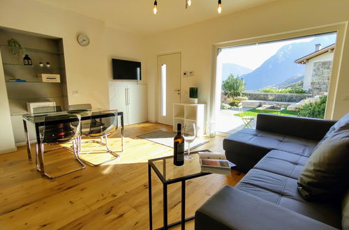 Photo 3 - 1 bedroom Apartment in Samolaco with garden and mountain view