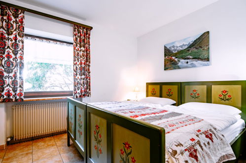 Foto 3 - Appartamento con 1 camera da letto a Canazei con giardino e vista sulle montagne