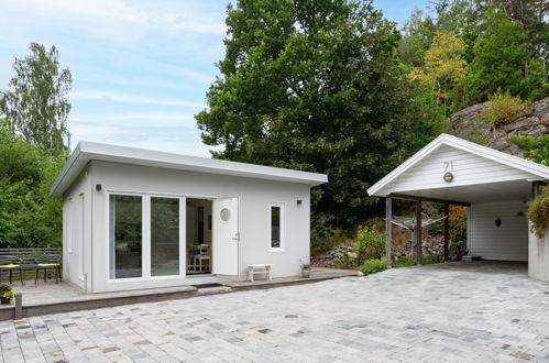 Photo 8 - Maison de 1 chambre à Alingsås avec jardin et terrasse