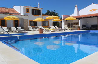Foto 1 - Casa de 1 habitación en Albufeira con piscina y vistas al mar