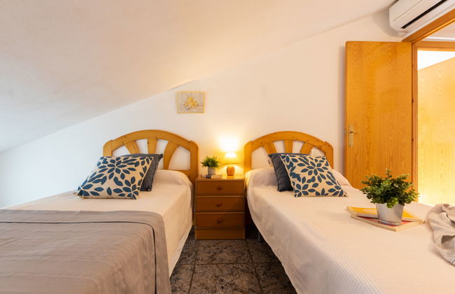 Antonella - Photo 18