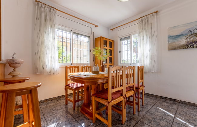 Antonella - Photo 10