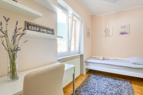 Foto 40 - Casa con 4 camere da letto a Lovran con piscina privata e giardino