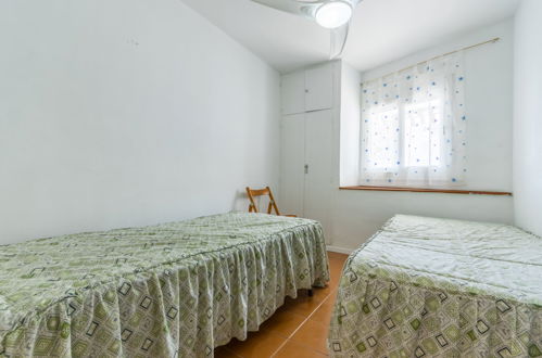 Foto 15 - Apartment mit 3 Schlafzimmern in Salou mit garten und blick aufs meer