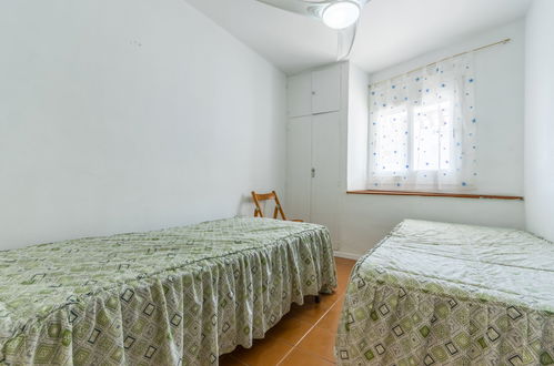 Foto 15 - Apartamento de 3 quartos em Salou com jardim