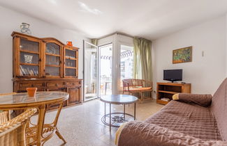 Foto 3 - Apartamento de 3 quartos em Salou com jardim