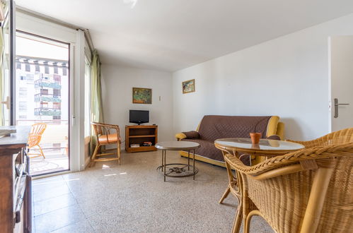 Foto 7 - Apartamento de 3 quartos em Salou com jardim