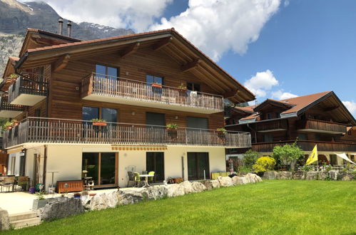 Foto 1 - Apartment mit 1 Schlafzimmer in Kandersteg mit blick auf die berge