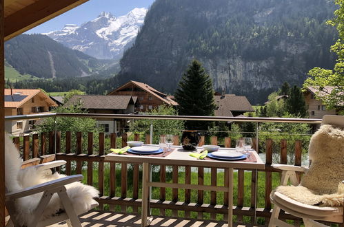 Foto 6 - Apartment mit 1 Schlafzimmer in Kandersteg mit blick auf die berge