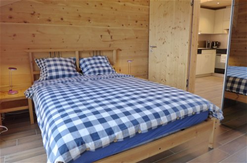 Foto 5 - Appartamento con 1 camera da letto a Kandersteg con vista sulle montagne
