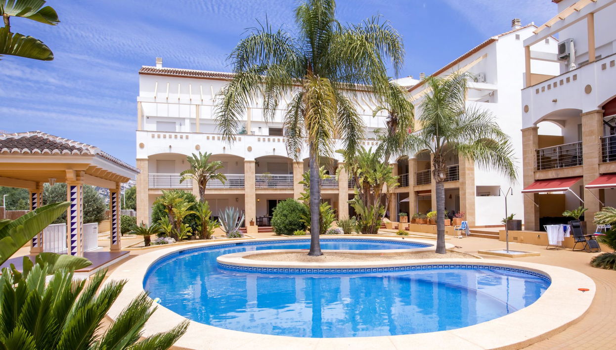 Apartamento de 4 quartos em Jávea com piscina e terraço - Foto 1
