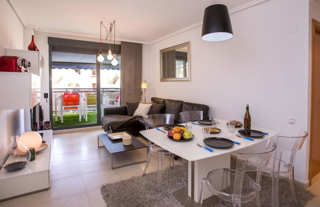 Apartamento de 4 quartos em Dénia com piscina e jardim - Foto 3