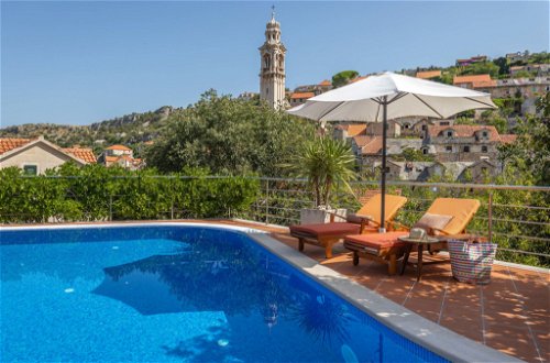 Foto 35 - Casa de 4 habitaciones en Milna con piscina privada y vistas al mar