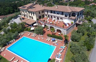 Photo 1 - 1 bedroom Apartment in Soiano del Lago with swimming pool and mountain view