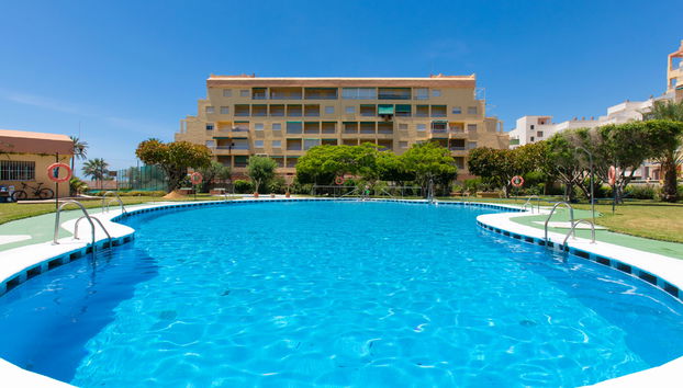 Apartamento de 3 quartos em Salobreña com piscina e jardim - Foto 2