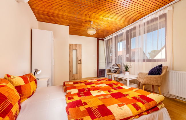 Casa de 5 quartos em Balatonfenyves com jardim e terraço - Foto 6