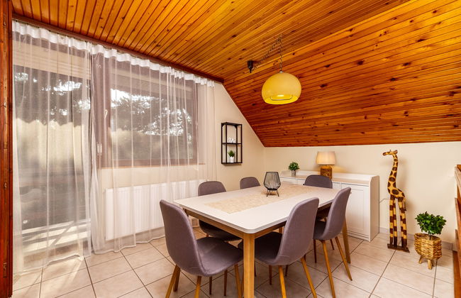 Casa de 5 quartos em Balatonfenyves com jardim e terraço - Foto 13