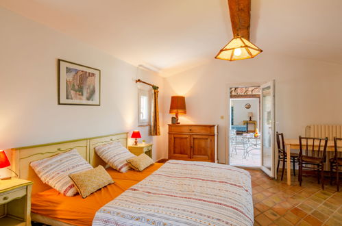 Foto 10 - Apartamento de 2 quartos em Roquebrune-sur-Argens com piscina e vistas do mar