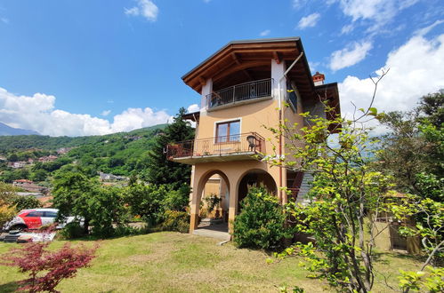 Photo 28 - Appartement de 2 chambres à Gravedona ed Uniti avec vues sur la montagne