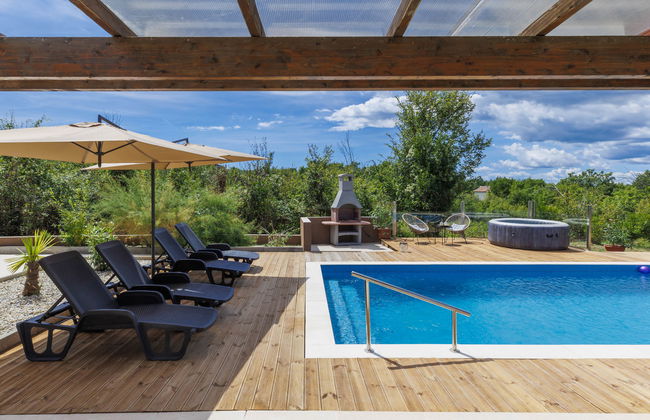 Casa de 3 quartos em Labin com piscina privada e jardim - Foto 17
