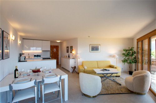 Foto 3 - Apartamento de 1 habitación en Ollon con piscina y vistas a la montaña